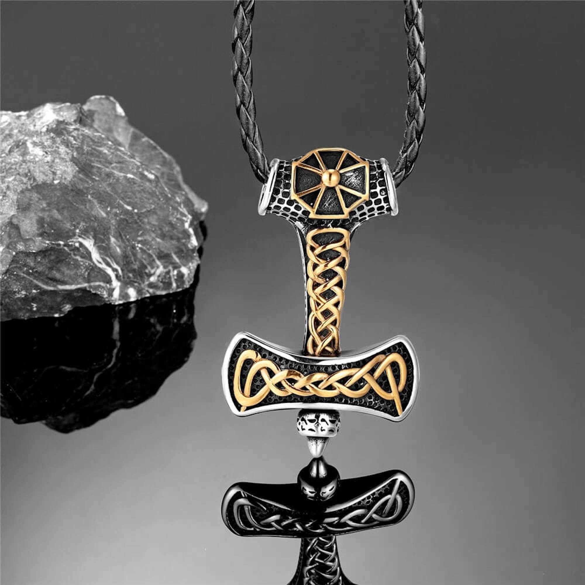 King Chain With Wolf Heads & Gold Mjolnir Pendant | Viking-Store